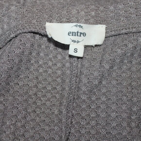 Entro Waffle Knit Button Down Embroidered Top - Picture 6 of 6